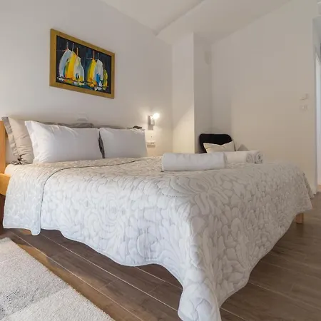 Villa Ema With Heated Saltwater Pool, Sauna And Private Gym - By Ta Leut Agency Privlaka (Zadar)