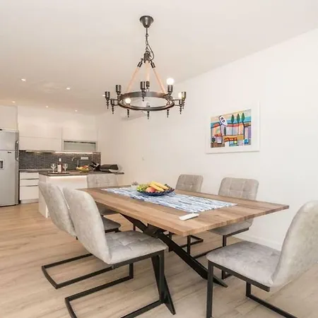 Ema With Heated Saltwater Pool, Sauna And Private Gym - By Ta Leut Agency * Privlaka (Zadar)