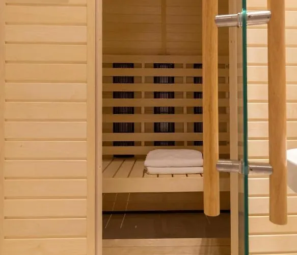 Ema With Heated Saltwater Pool, Sauna And Private Gym - By Ta Leut Agency Villa *