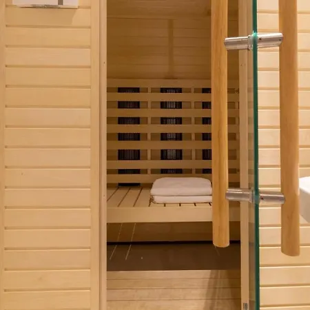 Ema With Heated Saltwater Pool, Sauna And Private Gym - By Ta Leut Agency Villa *