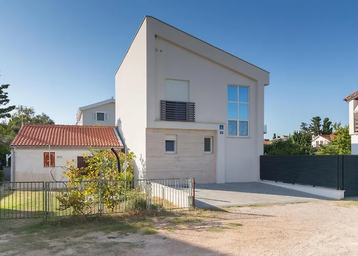 וילה Ema With Heated Saltwater Pool, Sauna And Private Gym - By Ta Leut Agency